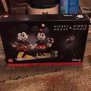 Disney LEGO Mickey & Minnie Mouse Buildable Character set AMAZING!